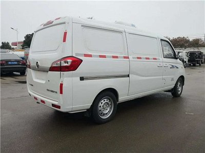 中型冷藏车与福田G7冷藏面包车 技术特点与厢体制造解析